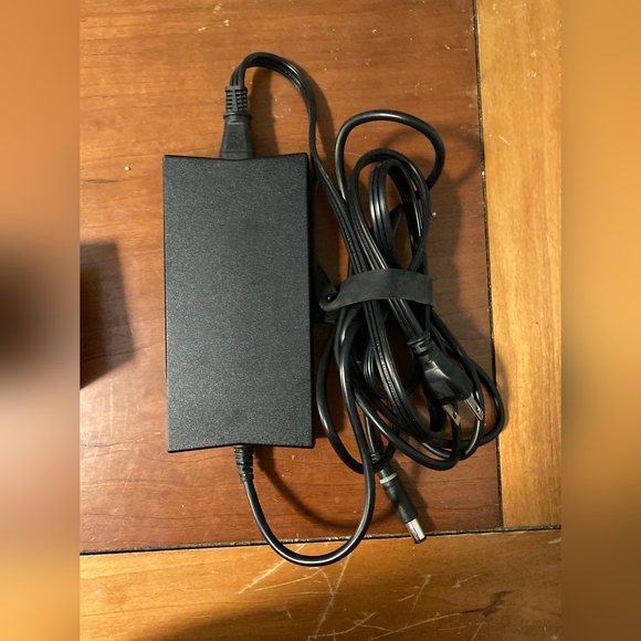 Product DescriptionE-Port Plus PR02X Docking Station / Port Replicator Kit.Inc - Picture 3 of 6